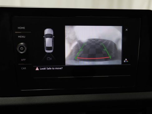 Certified 2025 Volkswagen Jetta Sport image 9