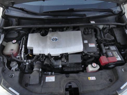 Used 2018 Toyota Prius Two w/ Prius Two Safety Plus Package image 22