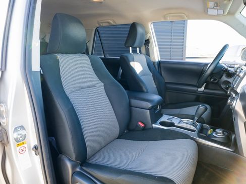 Used 2018 Toyota 4Runner SR5 image 28