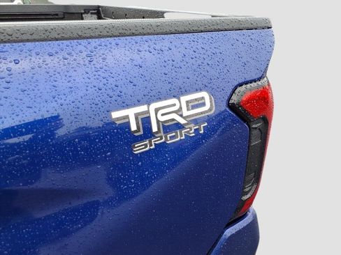 Used 2024 Toyota Tacoma TRD Sport image 31