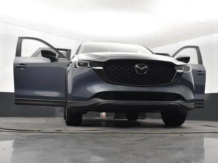 Used 2025 MAZDA CX-5 Carbon Edition AWD/4WD image 11