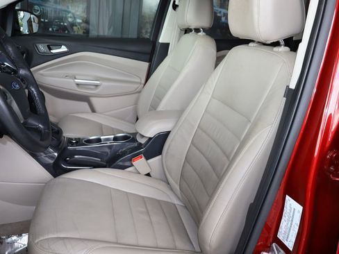 Used 2015 Ford Escape Titanium image 11