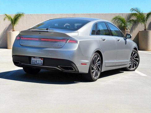 Used 2020 Lincoln MKZ Reserve image 6