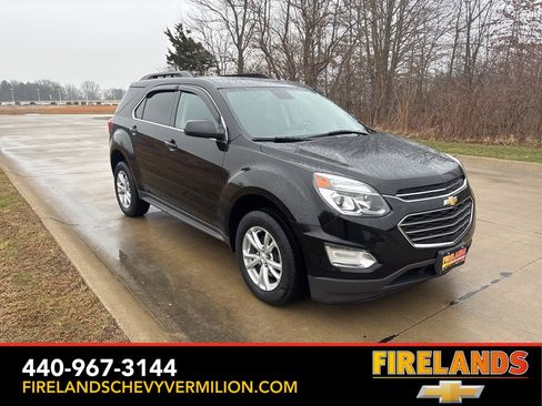 Used 2017 Chevrolet Equinox LT w/ Convenience Package image 11