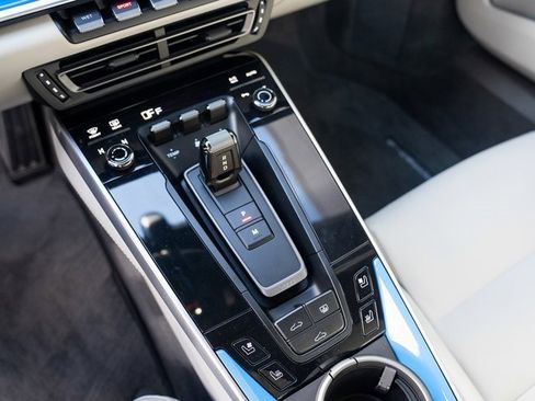 Certified 2024 Porsche 911 Carrera 4S image 24