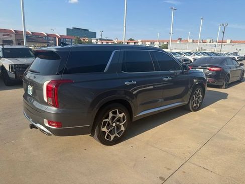 Used 2021 Hyundai Palisade Calligraphy FWD image 4