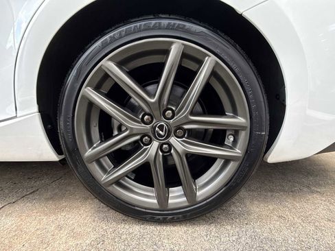 Used 2020 Lexus IS 350 F Sport RWD image 10