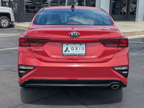 Used 2021 Kia Forte LXS FWD image 6