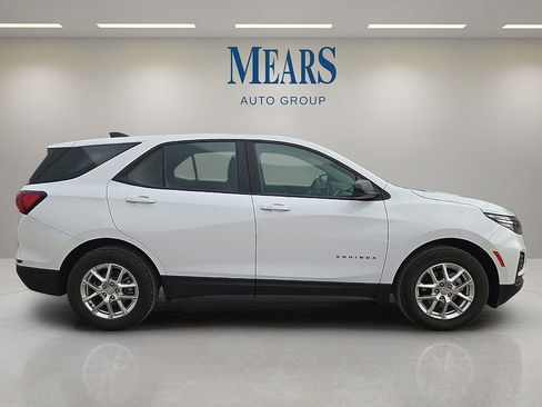 Used 2024 Chevrolet Equinox LS image 6