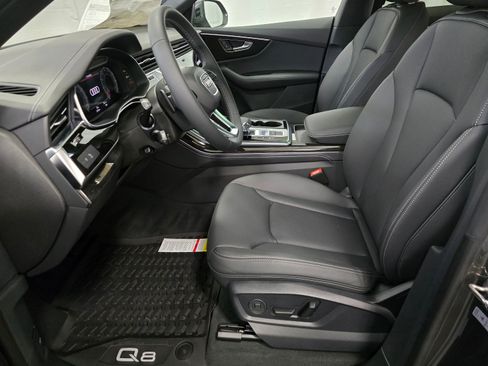 Used 2025 Audi Q8 Premium Plus w/ Premium Plus Package image 13