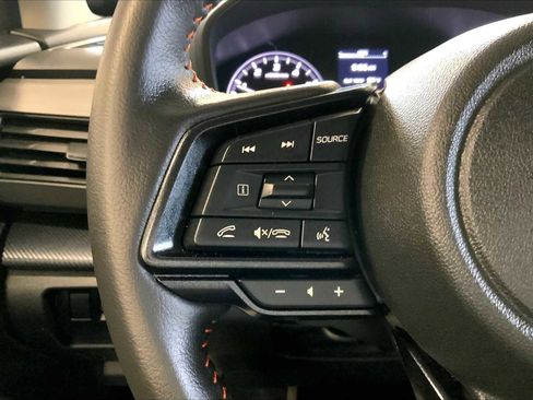 Certified 2025 Subaru Crosstrek 2.5i Limited image 24