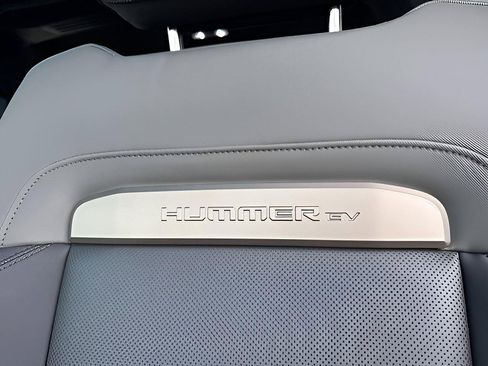 New 2025 GMC Hummer EV 2X AWD/4WD image 26