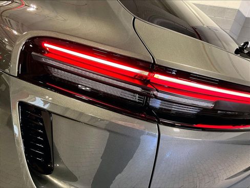 New 2026 Porsche Macan Turbo Electric image 25