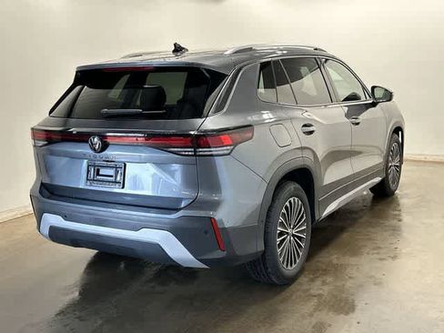 New 2026 Volkswagen Tiguan S FWD image 28