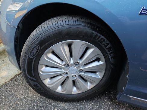 Used 2016 Hyundai Sonata SE image 32