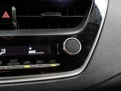 Used 2024 Toyota Corolla LE FWD image 26
