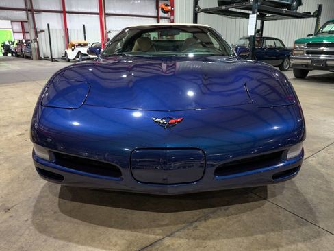 Used 2000 Chevrolet Corvette Convertible w/ Memory Pkg RWD image 27