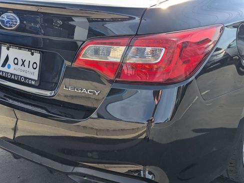 Used 2018 Subaru Legacy 2.5i AWD/4WD image 5