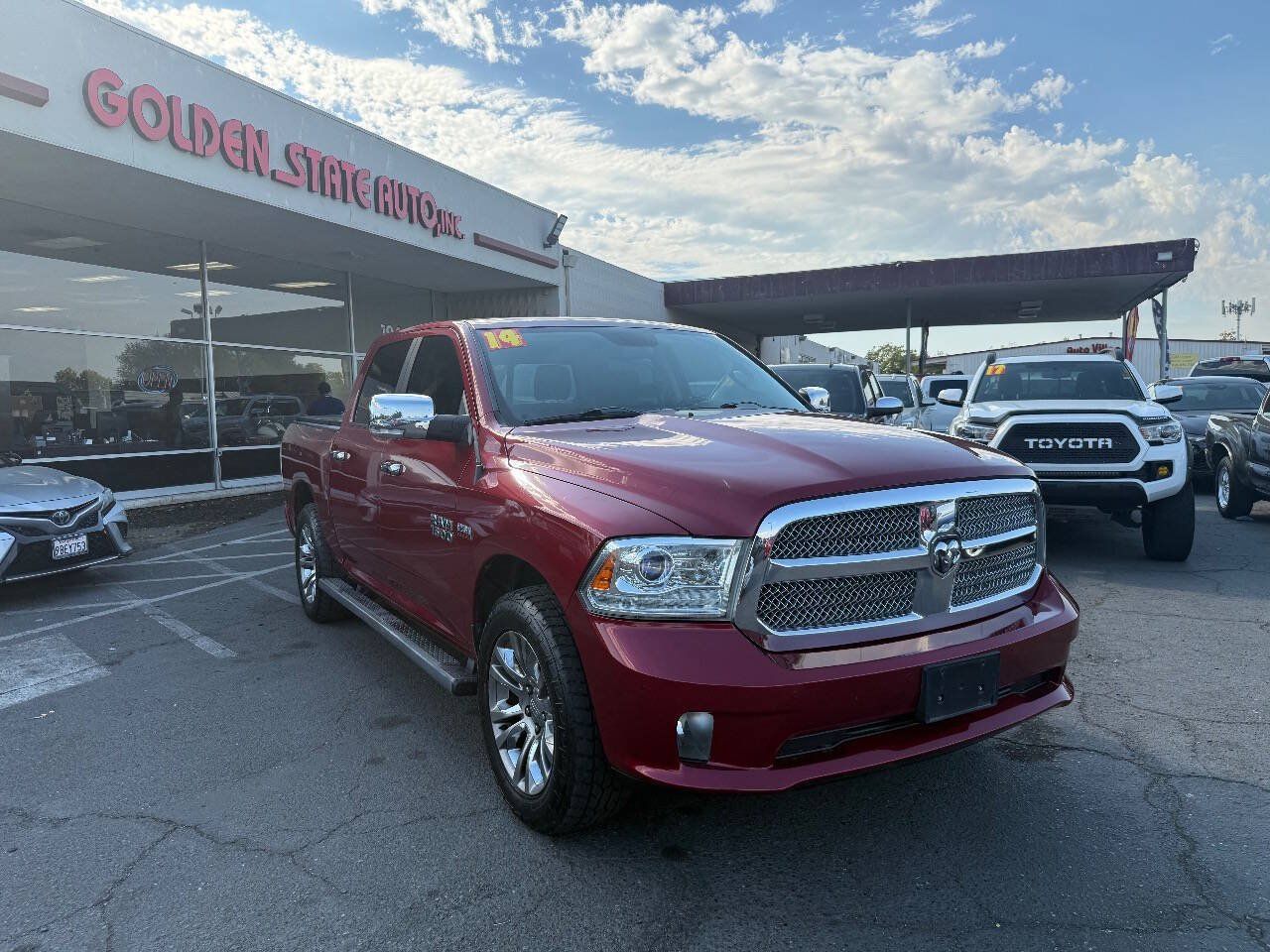 Used 2014 RAM 1500 Limited AWD/4WD image 1