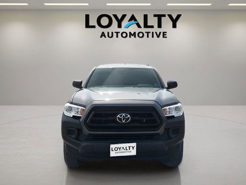 Used 2022 Toyota Tacoma SR image 8