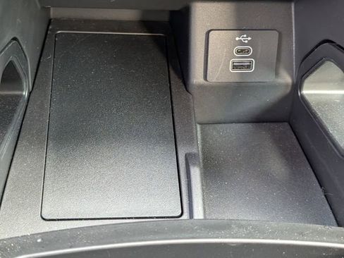 New 2025 Ford Ranger XL image 38