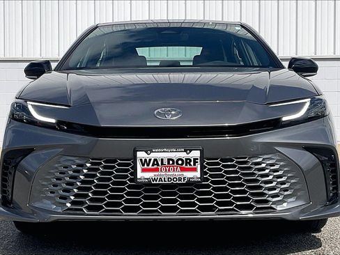 Used 2026 Toyota Camry XSE FWD image 3