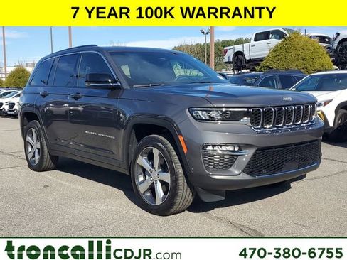 Certified 2025 Jeep Grand Cherokee Limited w/ Luxury Tech Group II image 1