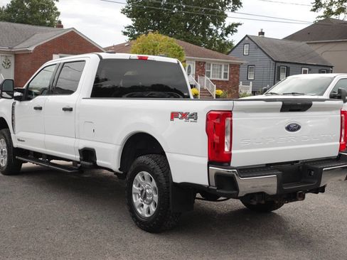 Used 2024 Ford F250 XLT image 2