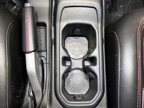 Used 2021 Jeep Gladiator Rubicon image 40