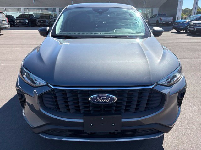 Used 2025 Ford Escape Active AWD/4WD image 10