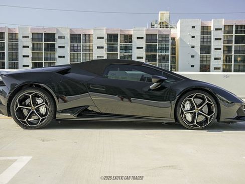 Used 2020 Lamborghini Huracan EVO AWD/4WD image 19