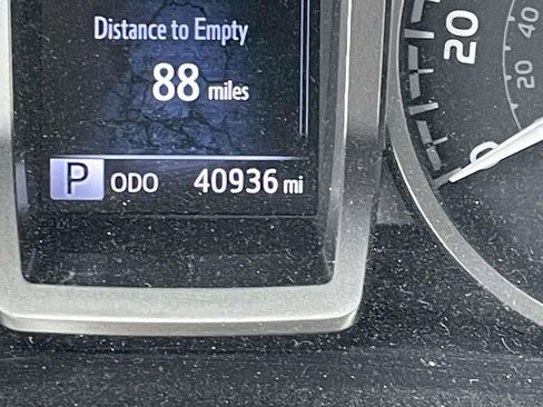 Used 2023 Toyota Tacoma SR5 image 38