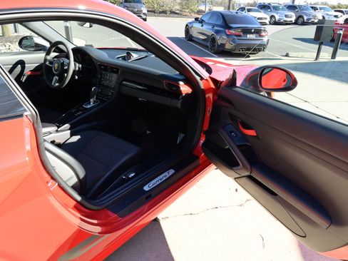 Used 2019 Porsche 911 Carrera T image 36
