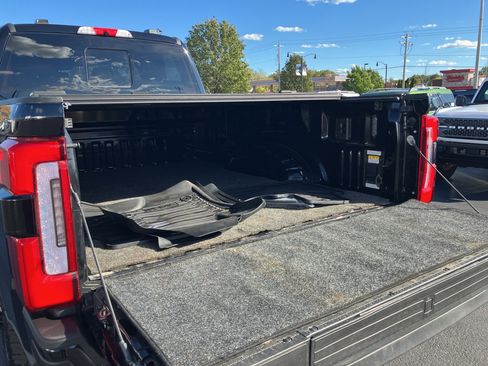 Used 2025 Ford F350 Platinum image 8