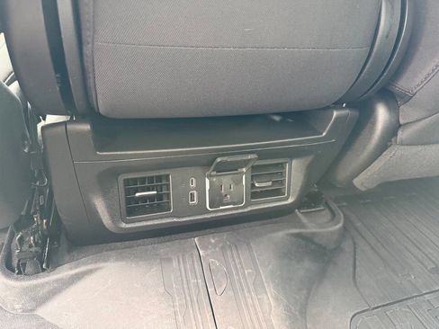 Used 2024 GMC Sierra 1500 Elevation AWD/4WD image 12