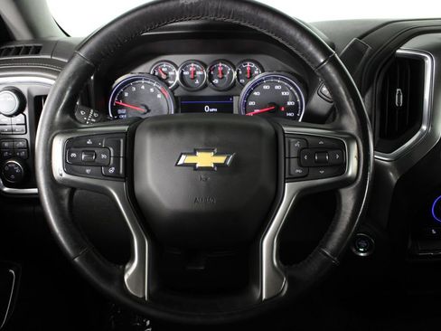 Used 2021 Chevrolet Silverado 1500 LT AWD/4WD image 24