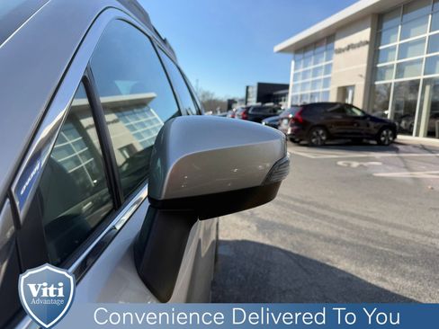 Used 2017 Subaru Outback 2.5i Limited image 11