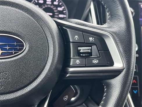 Certified 2022 Subaru Outback Limited image 12