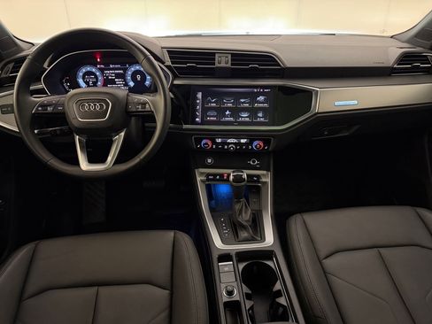 Used 2024 Audi Q3 2.0T Premium Plus w/ Premium Plus Package AWD/4WD image 25