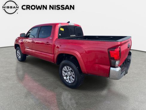 Used 2019 Toyota Tacoma SR5 RWD image 5