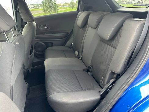 Used 2021 Honda HR-V Sport image 13