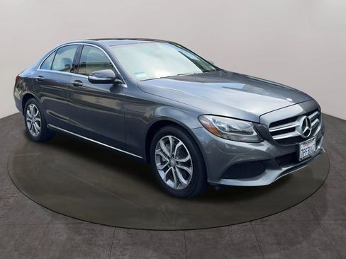 Used 2015 Mercedes-Benz C 300 4MATIC Sedan image 3