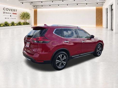 Used 2017 Nissan Rogue SL FWD image 10