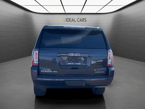 Used 2018 GMC Yukon XL SLT w/ Open Road Package RWD image 5