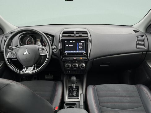 Used 2024 Mitsubishi Outlander Sport SE image 18