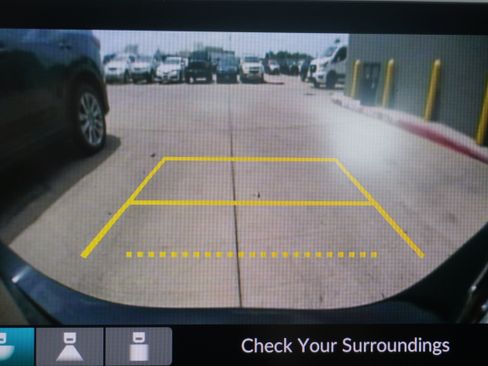 Used 2023 Honda Civic Sport image 17