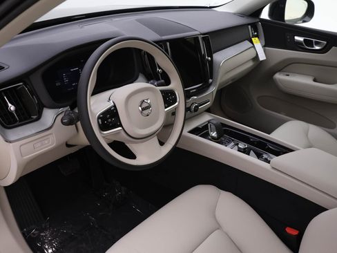 New 2025 Volvo XC60 T8 Plus w/ Protection Package Premier image 6