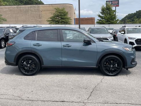 Certified 2026 Honda HR-V Sport image 2
