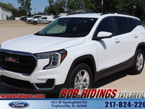 Used 2024 GMC Terrain SLE w/ Driver Convenience Package AWD/4WD image 1