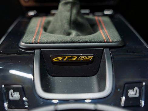 Used 2023 Porsche 911 GT3 RS image 30